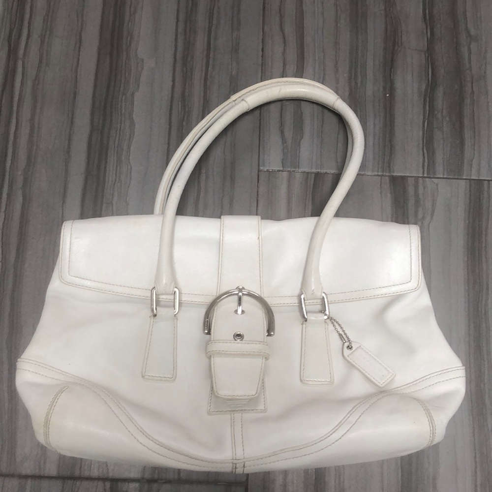 Coach off white shoulder bag